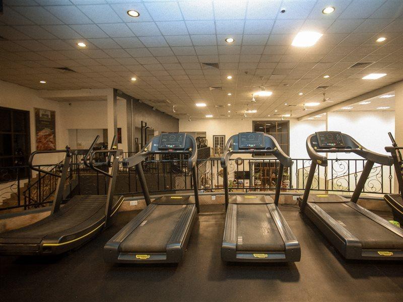 Colosseum Boutique Hotel & Spa Дар ес Саалам Екстериор снимка