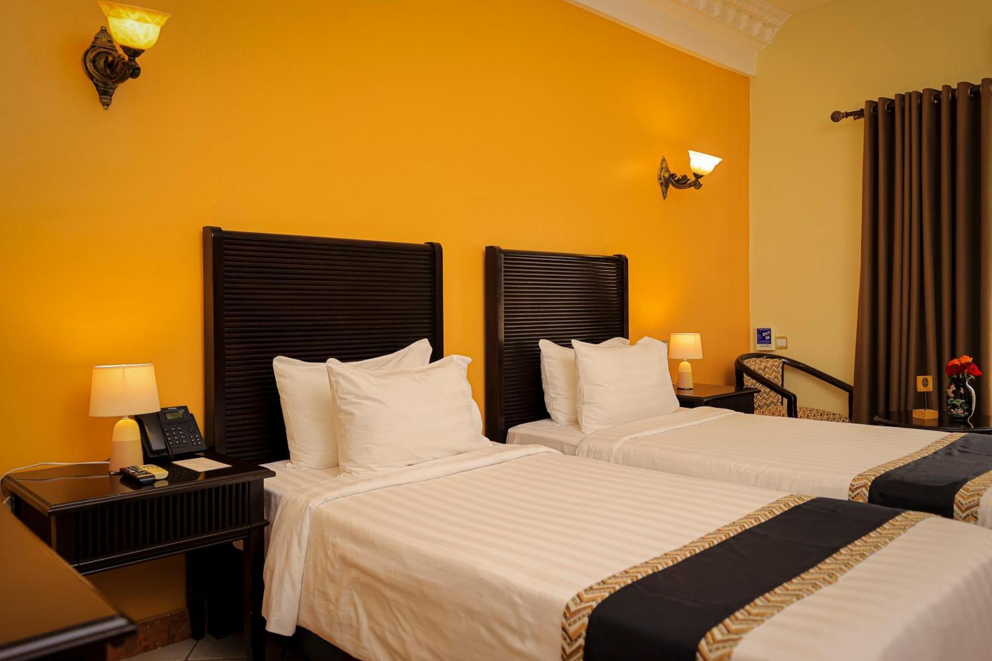 Colosseum Boutique Hotel & Spa Дар ес Саалам Екстериор снимка