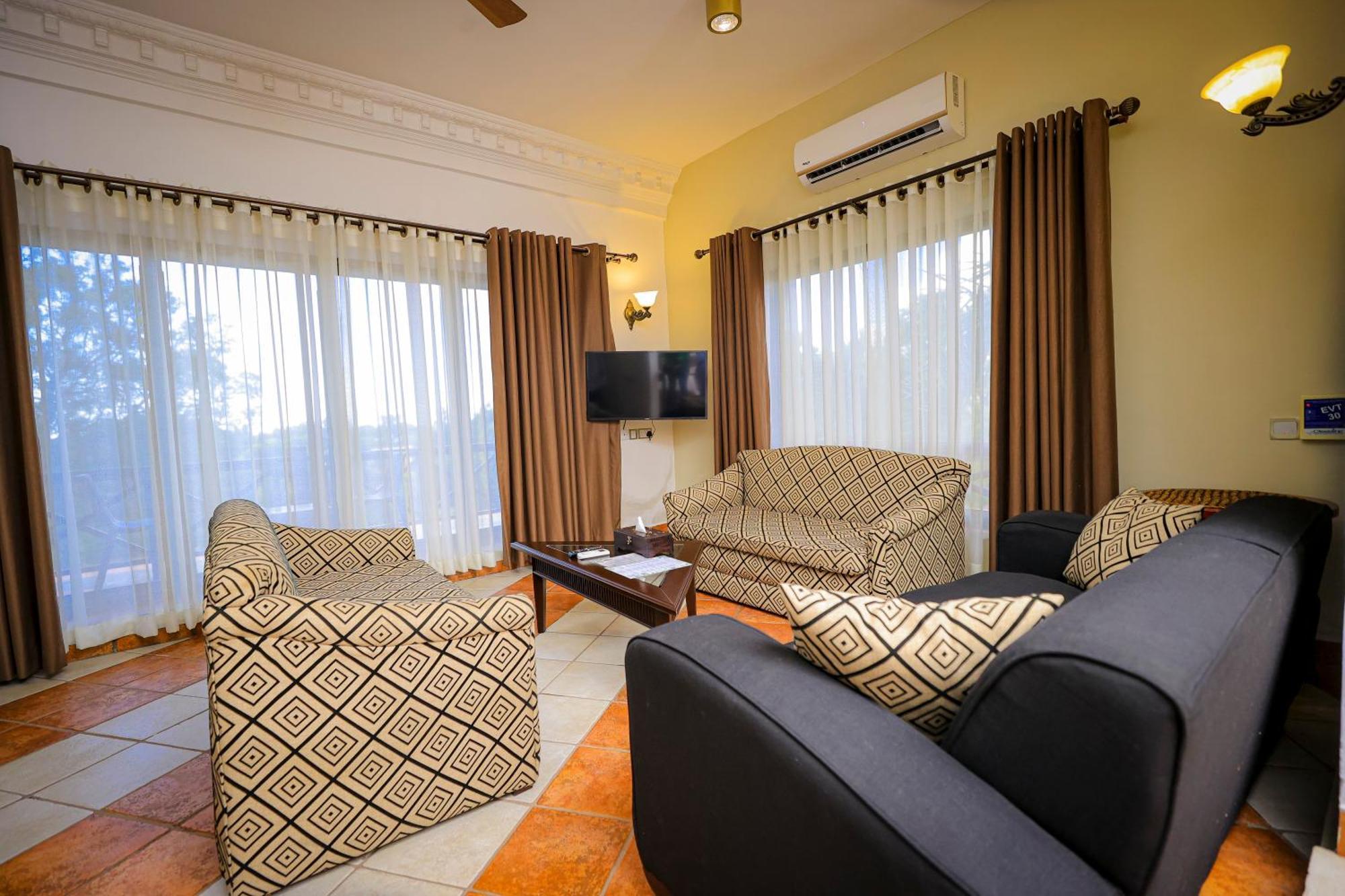 Colosseum Boutique Hotel & Spa Дар ес Саалам Екстериор снимка